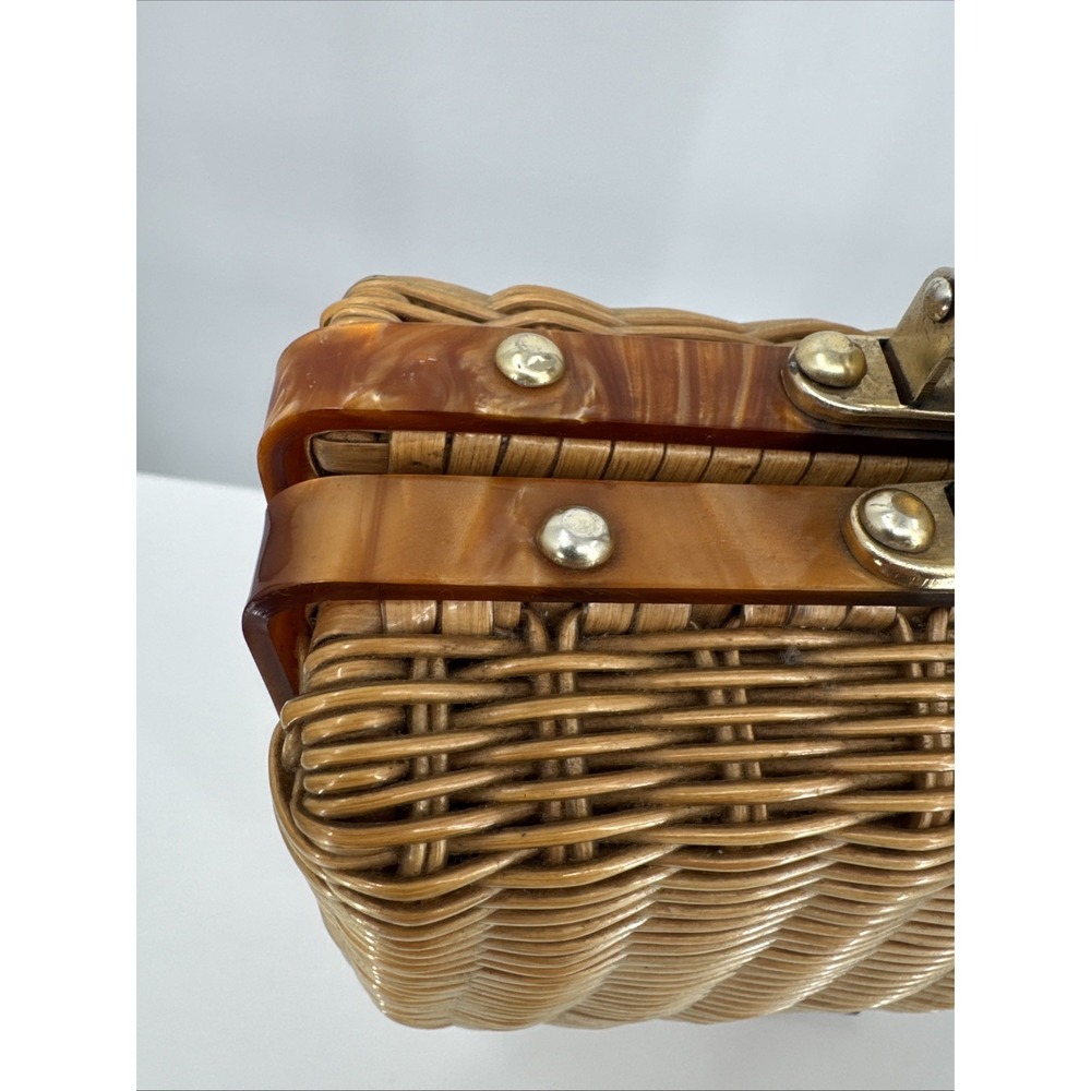 Mid-Century Wicker Like Bag, Hong Kong Woven Handmade w/ Caramel Lucite Handle - Picture 8 of 16